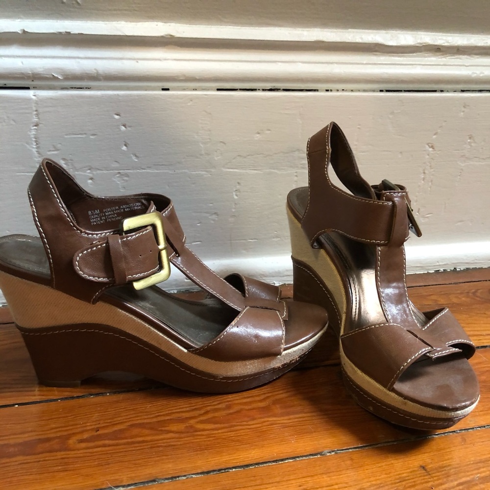 Brown wedge heel